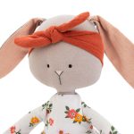 Lucy the Bunny - Imagen 3