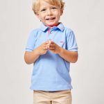 Camisa tipo polo celeste