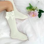 Calcetín elegante con Lazo Ivory