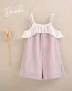 Peto malva de crochet con volante de rayas
