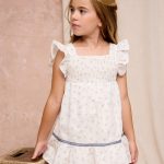 Vestido blanco estampado de flores